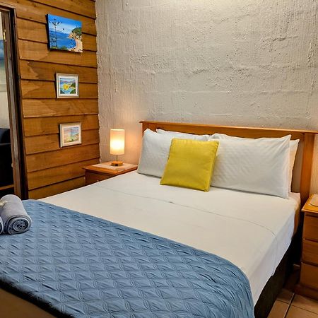 Beachside Cottage - A Private Peaceful Hidden Gem 50M To Beach 넬리베이 외부 사진