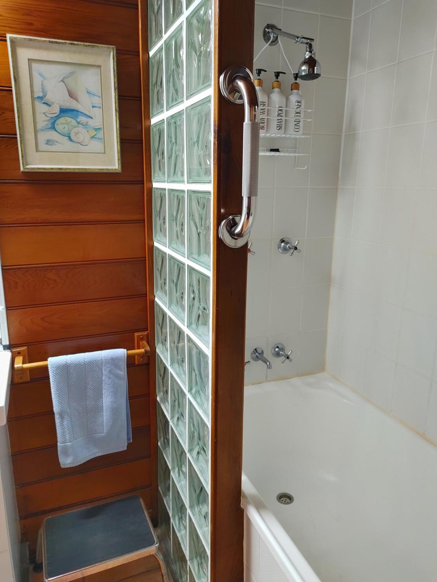 Beachside Cottage - A Private Peaceful Hidden Gem 50M To Beach 넬리베이 외부 사진